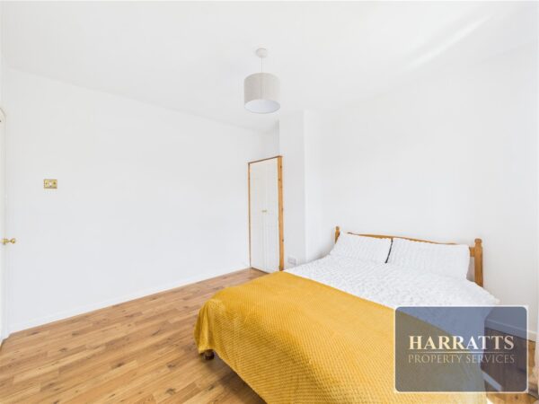 Harleen Grove, Stockport
