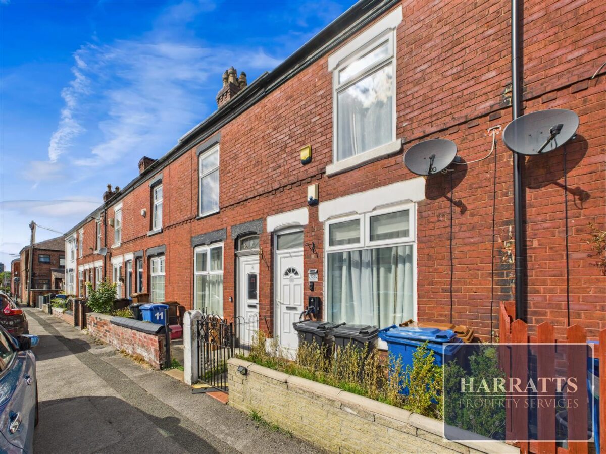 Carnarvon Street, Stockport