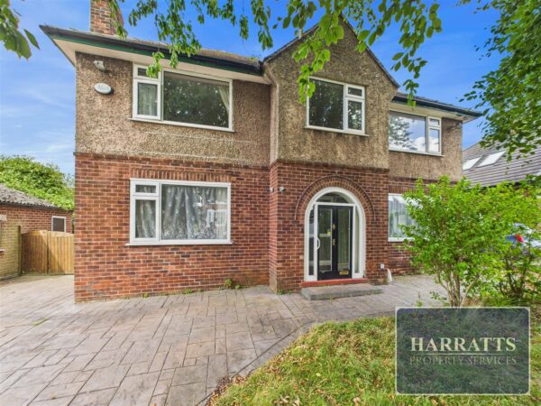 Bredbury Green, Romiley