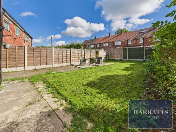 Crawley Grove, Stockport