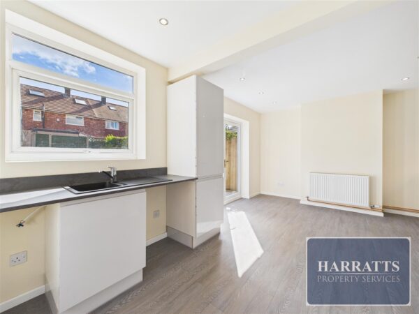 Crawley Grove, Stockport