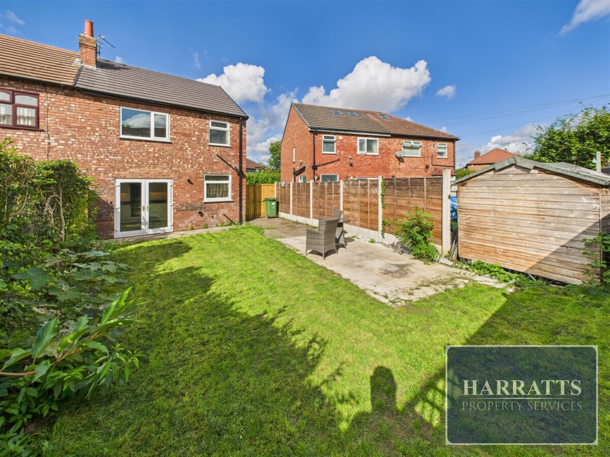Crawley Grove, Stockport