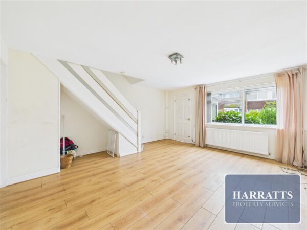 Axminster Walk, Bramhall