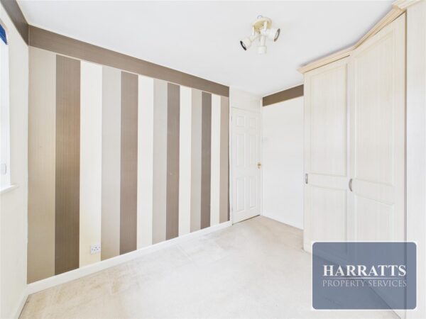 Axminster Walk, Bramhall