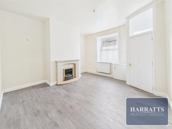 Bury Road, Tottington