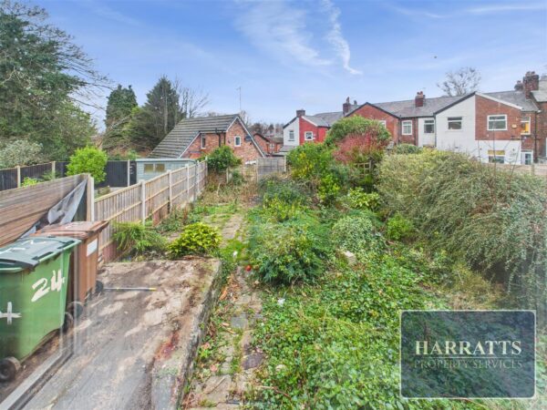 Trevor Grove, Stockport