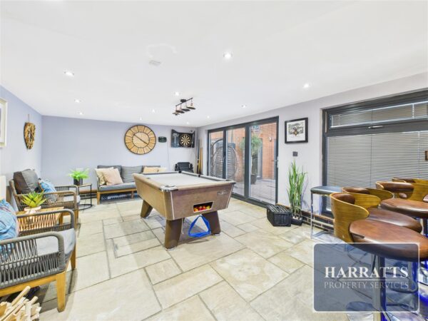 Clifton Drive, Heald Green, Cheadle