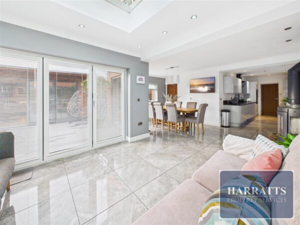 Clifton Drive, Heald Green, Cheadle