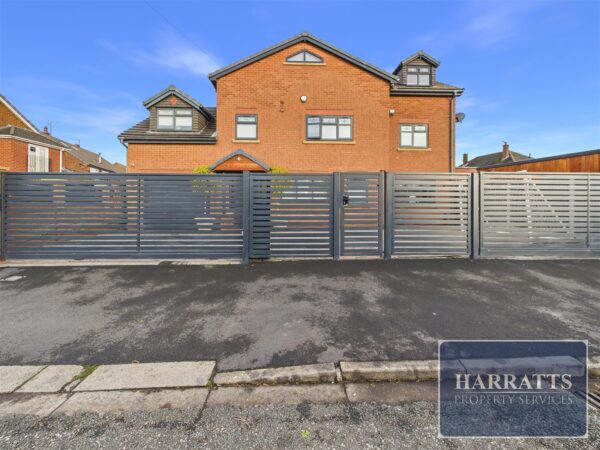 Clifton Drive, Heald Green, Cheadle