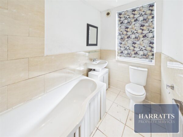 Turncroft Lane, Stockport