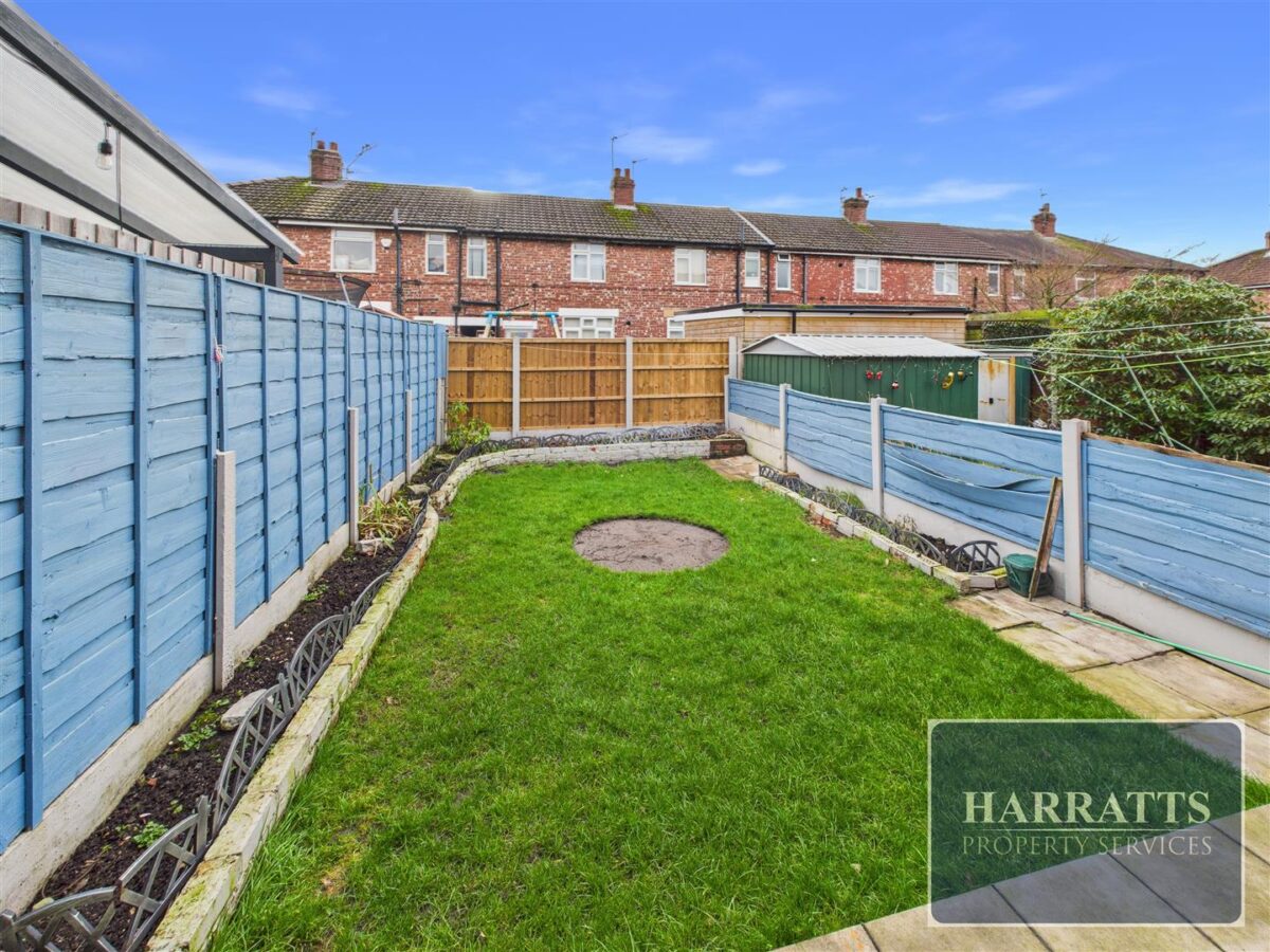 Oldham Avenue, Stockport