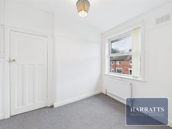 Oldham Avenue, Stockport