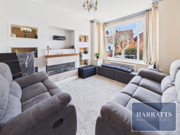 Lowndes Lane, Stockport