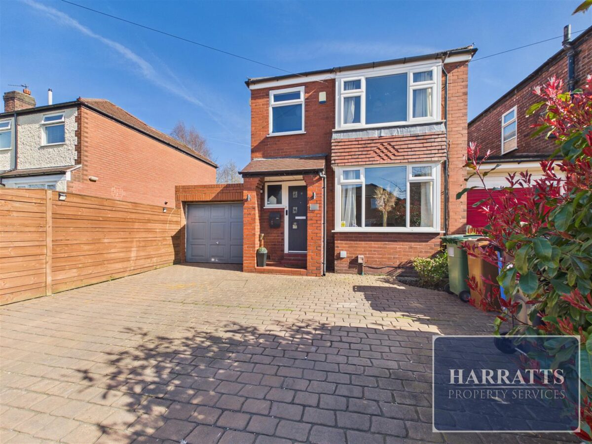 Lowndes Lane, Stockport