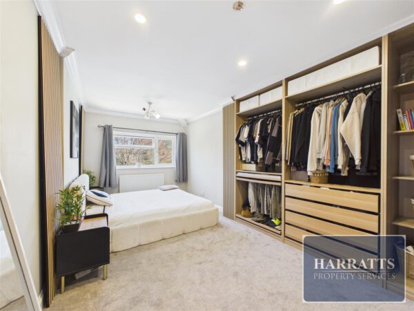 Lowndes Lane, Stockport