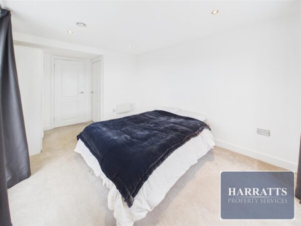 St. Petersgate, Stockport