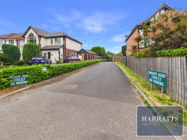 Apartment 4, Milliner Court, Hillcrest Road, Offerton