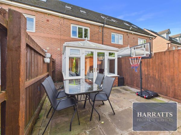 Kennett Drive, Bredbury, Stockport